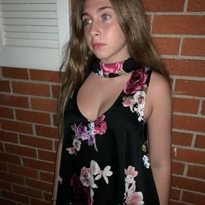 Silky flower top (NEW W/ TAGS)